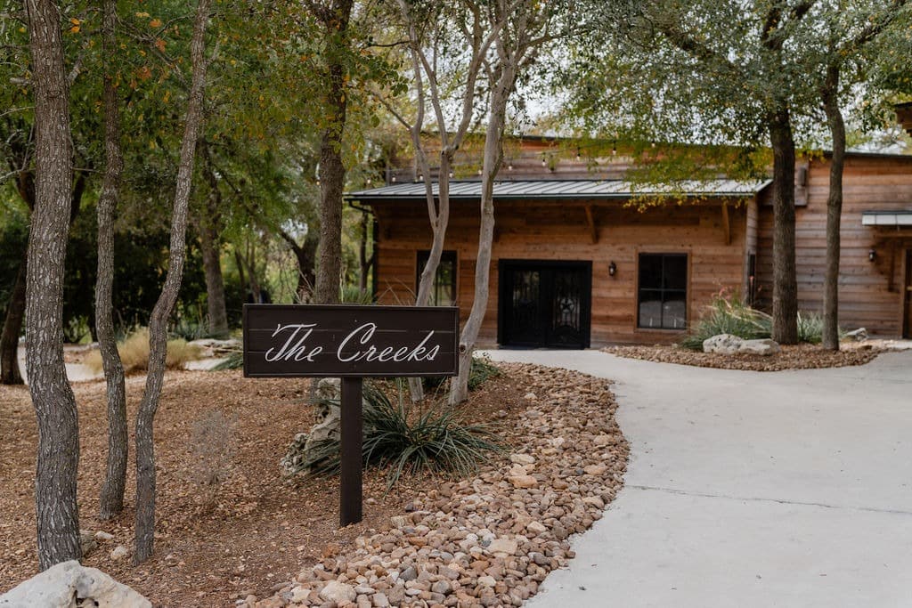 Wedding at Geronimo Oaks in Seguin, Texas